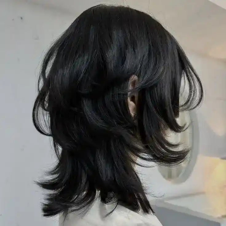 стрижка wolf cut